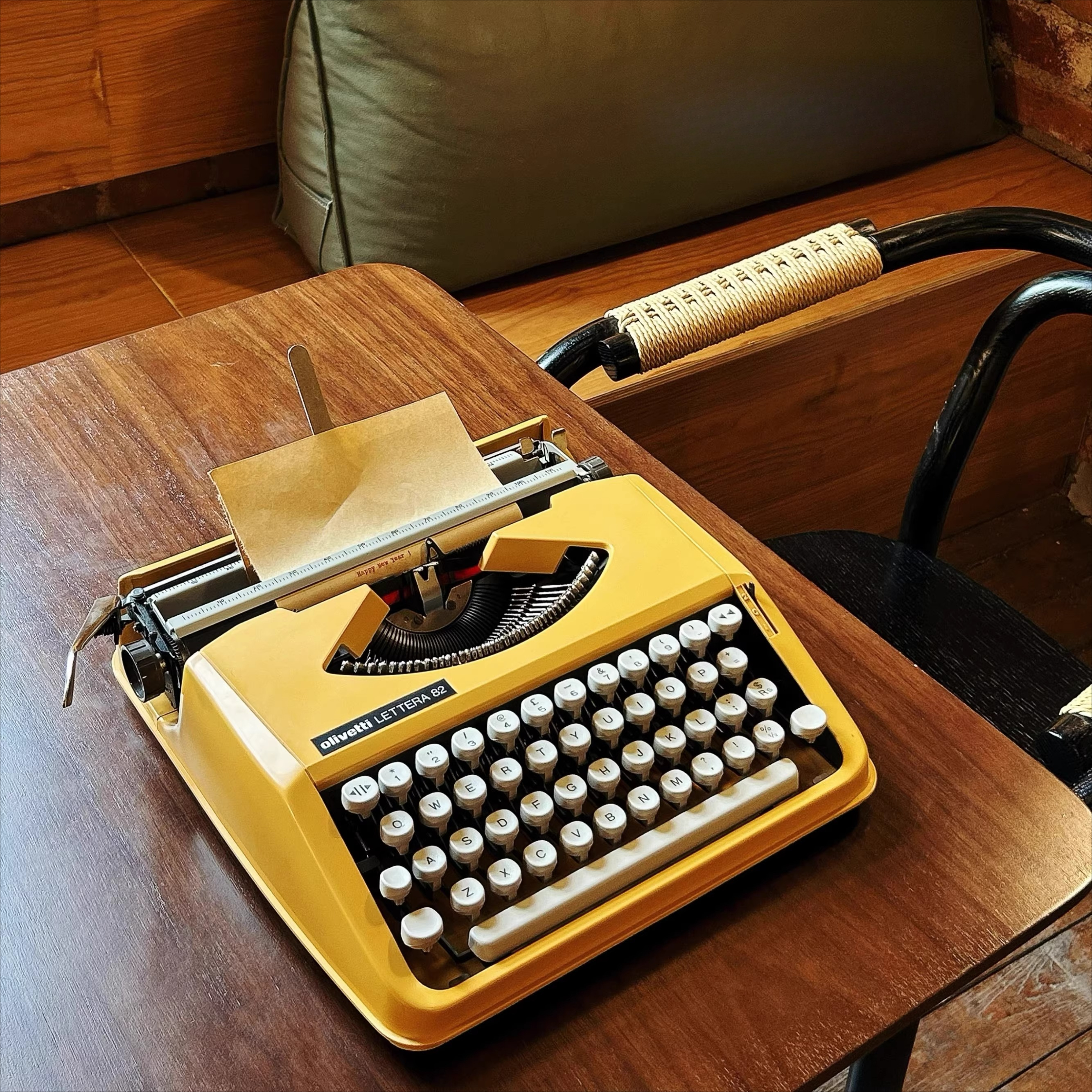 Vintage typewriter - Gaming Keyboard Typewriter recension och pris